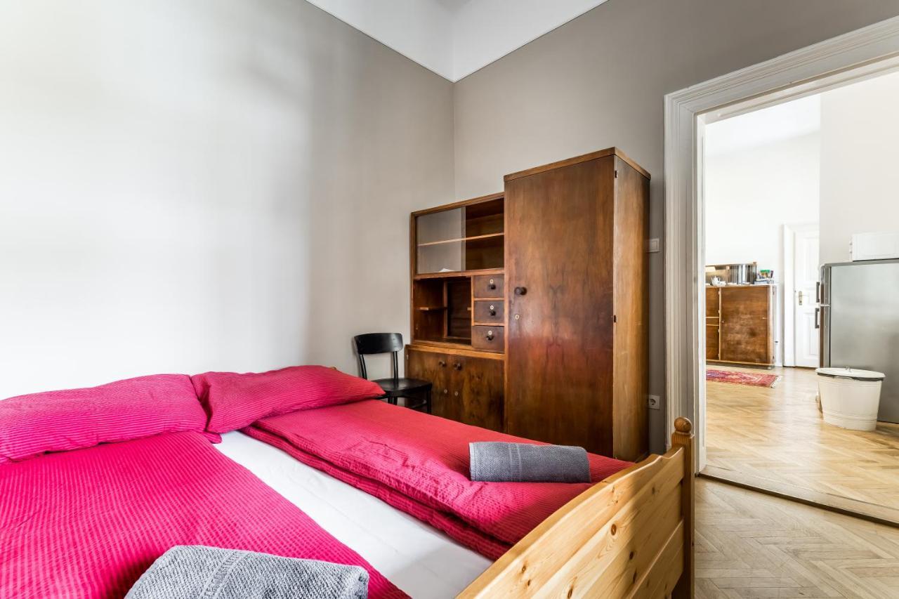 Berta - 4 Bedrooms, 3 Baths Budapeste Exterior foto