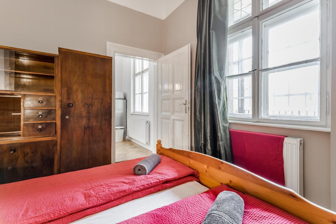 Berta - 4 Bedrooms, 3 Baths Budapeste Exterior foto