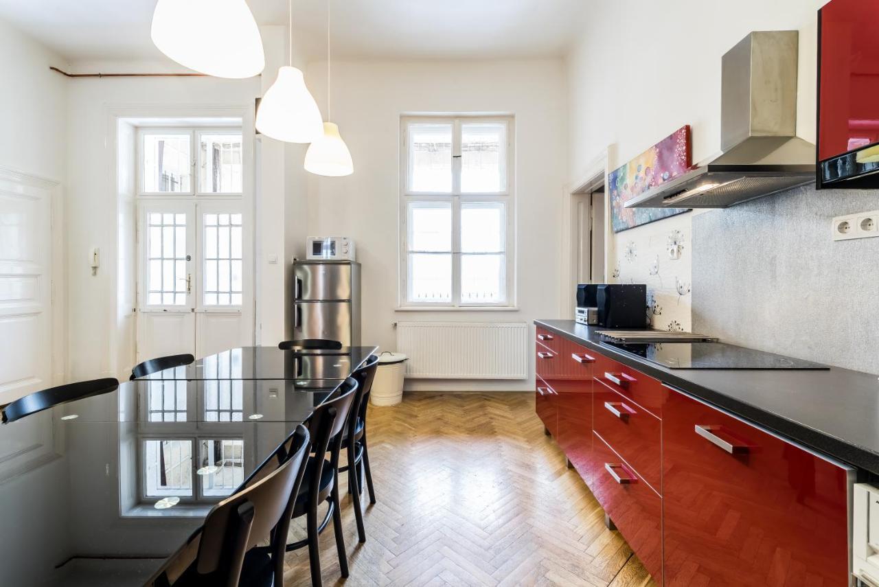 Berta - 4 Bedrooms, 3 Baths Budapeste Exterior foto